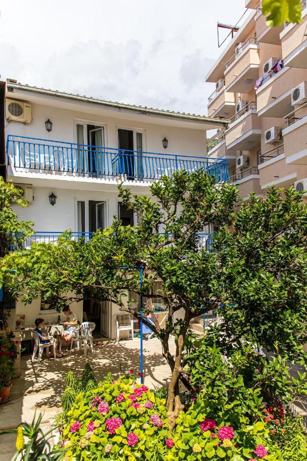 Apartments Vila Nikolic Rafailovici Ngoại thất bức ảnh