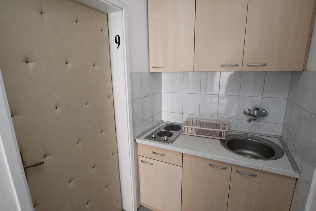 Apartments Vila Nikolic Rafailovici Phòng bức ảnh